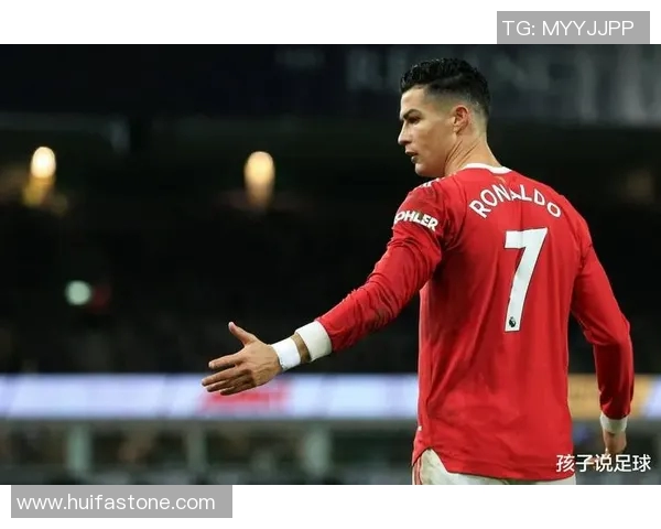 外国足球明星六字传世经典称号盘点 解读每位球星背后的传奇故事