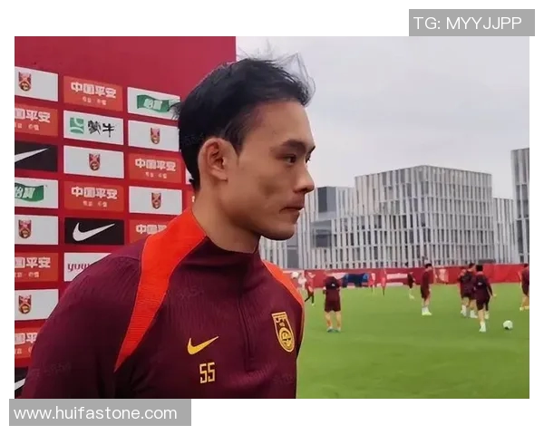 国足球星睡觉姿势大揭秘 他们的休息方式竟然和比赛状态息息相关