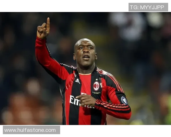 足球199球星传奇之路:从起步到巅峰的辉煌历程与影响力解析 足球199球星传奇之路:从起步到巅峰的辉煌历程与影响力解析